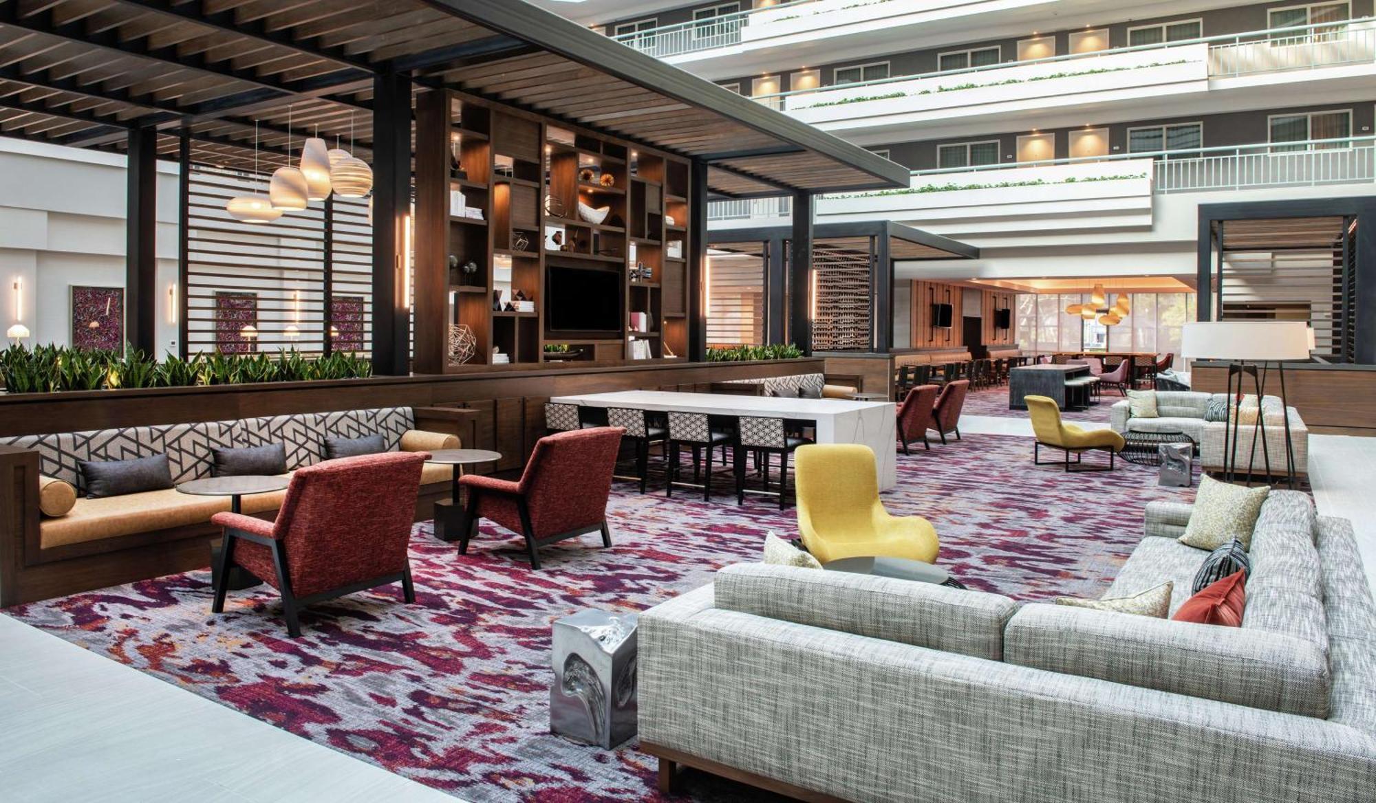 Hotel Embassy By Hilton 4*